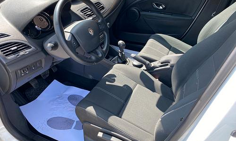 Renault Megane Sw 1....