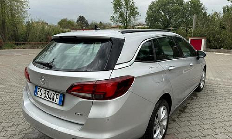Opel Astra 1.6 Cdti ...