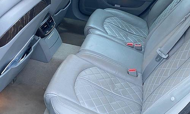 Audi A8 3ª Serie - 2...