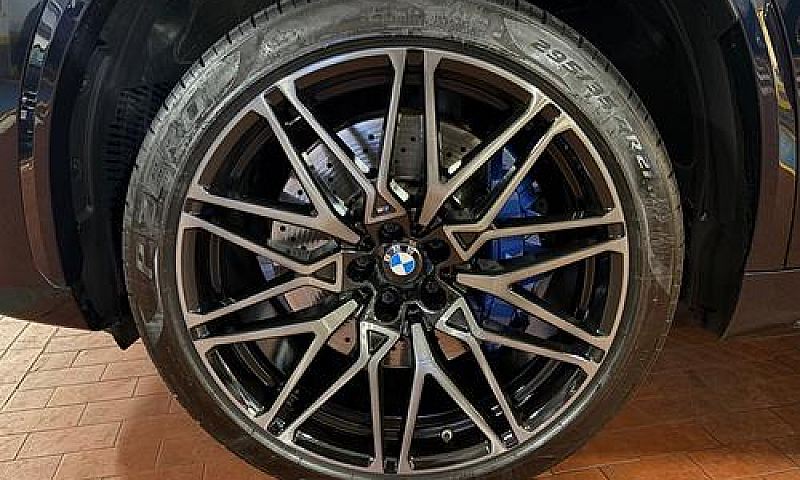 Bmw X5 M Competition...