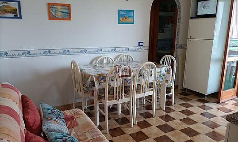 Bilocale A Santa Mar...