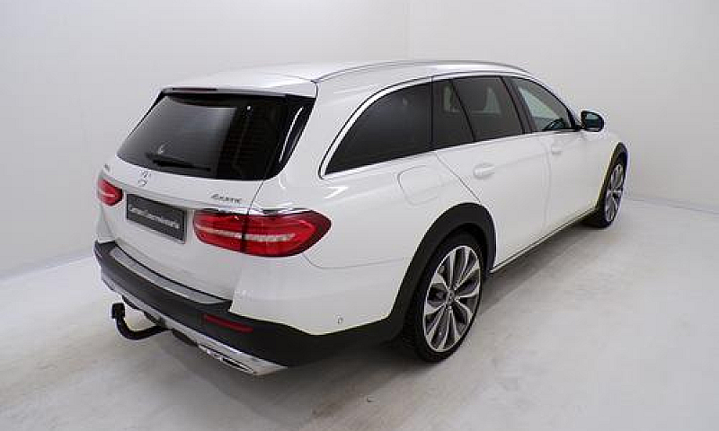 Mercedes-Benz Classe...