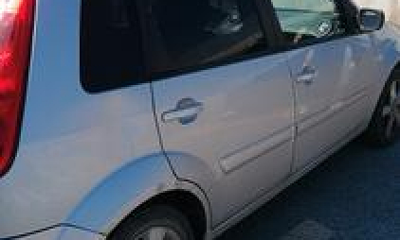 Ford Fiesta 5ª Serie...