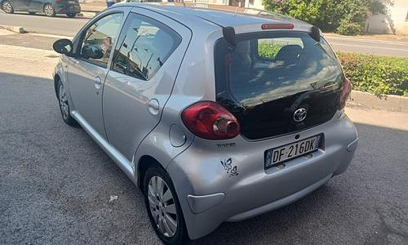Toyota Aygo 1.0 Bz/G...