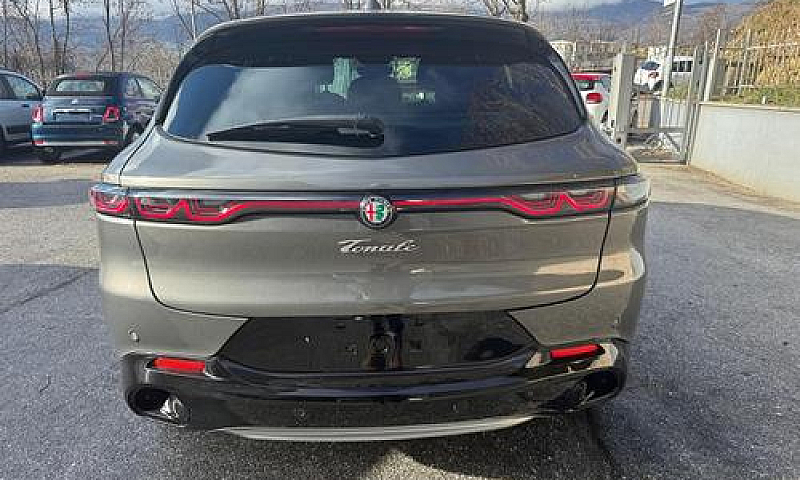 Alfa Romeo Tonale 1....