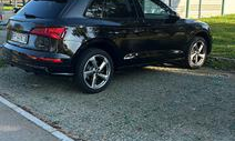 Audi Q5...