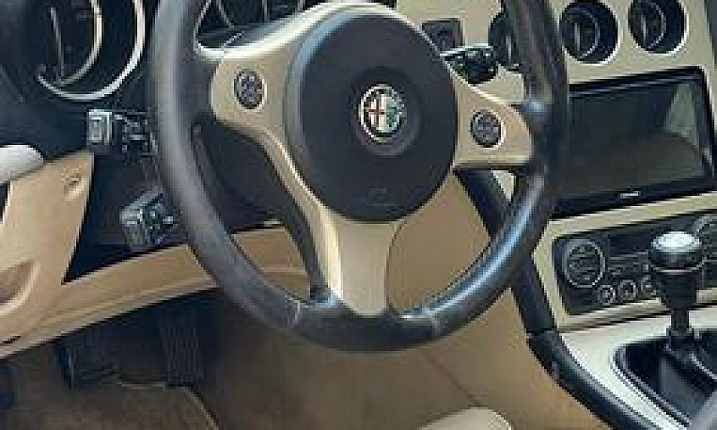 Alfa 159...