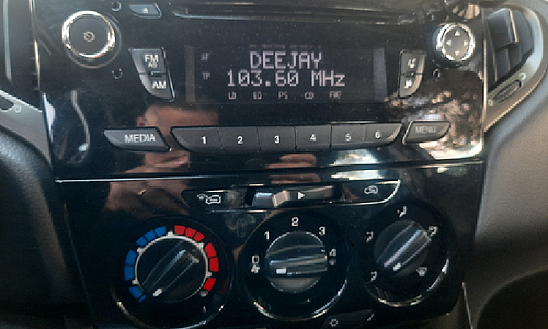 Lancia Ypsilon Gpl 2...