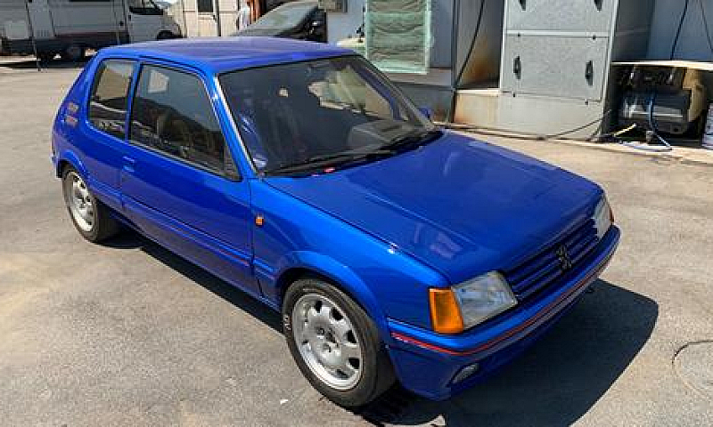 Peugeot 205 1.9 3 Po...