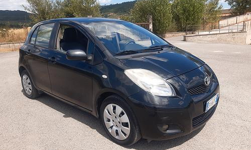 Toyota Yaris 1.4 D-4...