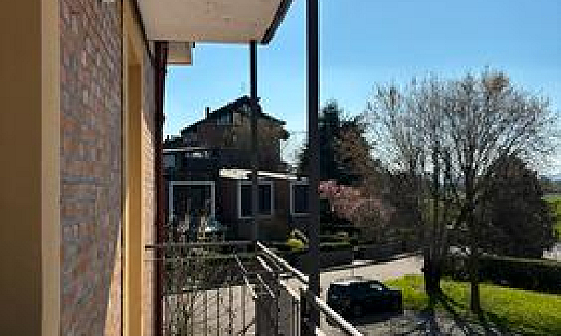 Trilocale In Villagg...