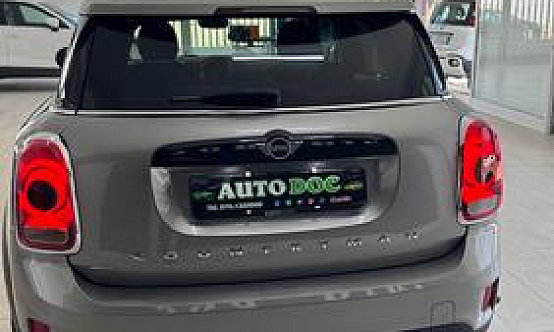 Mini Cooper Countrym...