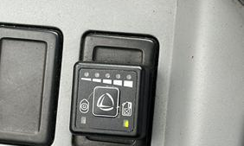 Nissan Pixo 1.0 Bifu...