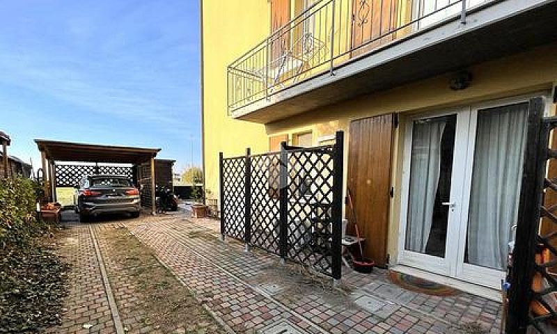 3 Locali A Cotignola...