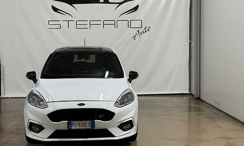 Ford Fiesta 1.5 Tdci...