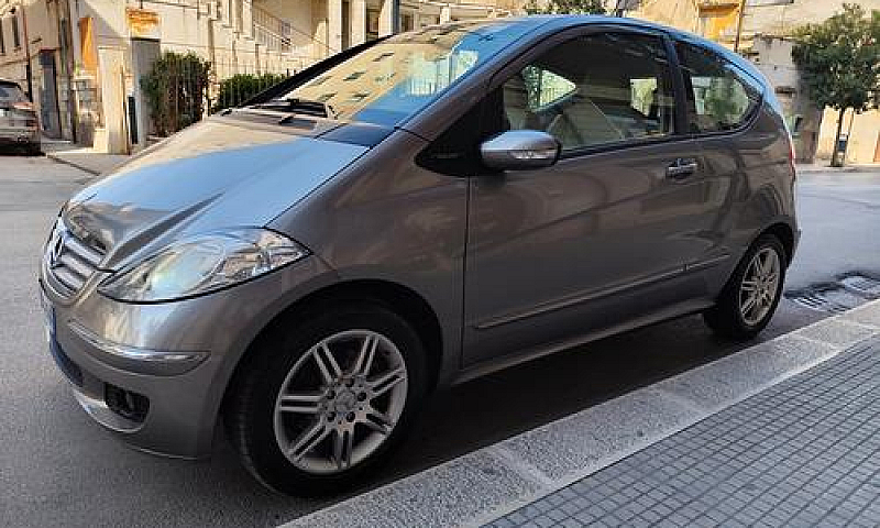Mercedes-Benz A 150 ...