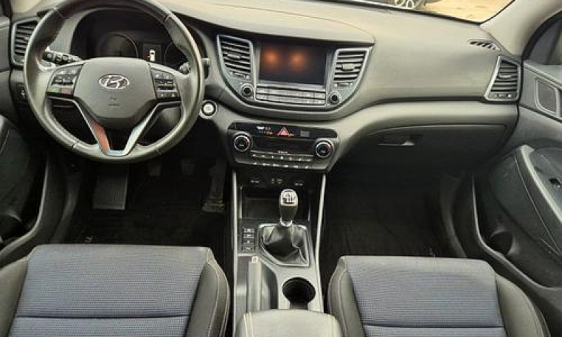 Hyundai Tucson 1.7 C...