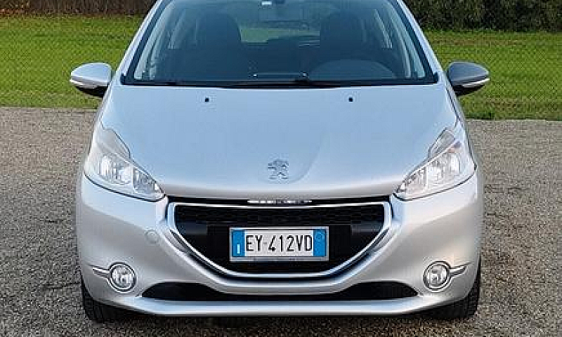 Peugeot 208 1.4 Vti ...