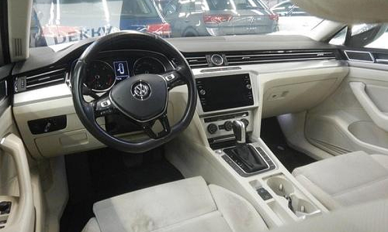 Volkswagen Passat Sw...