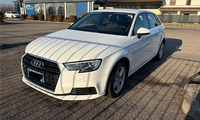 Audi A3 Spb 30Tdi 11...