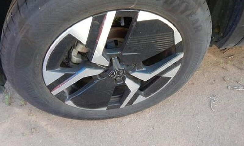Peugeot 2008 Puretec...
