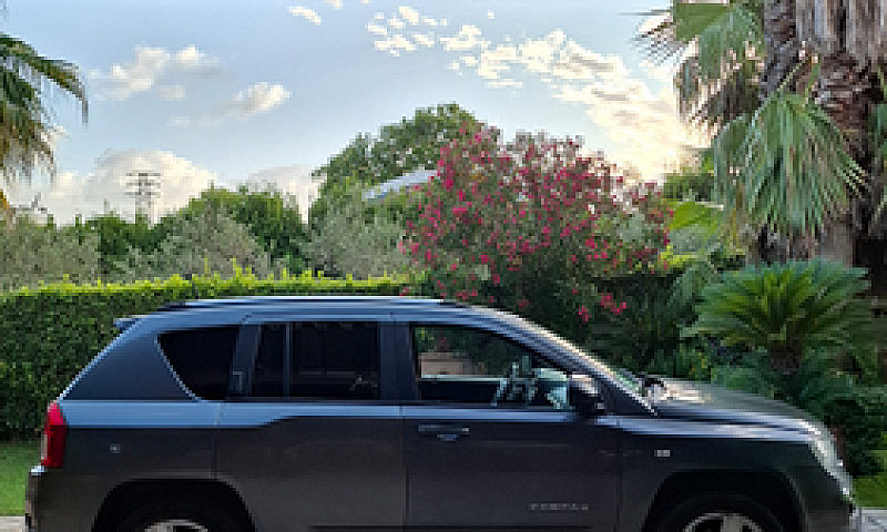 Jeep Compass...