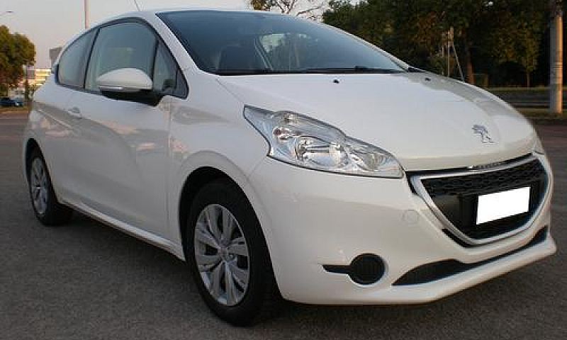 Peugeot 208 1.0, Bol...