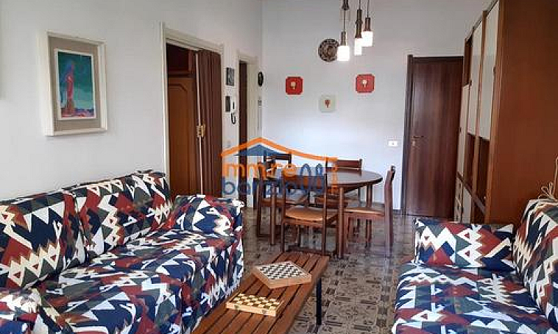 Bilocale Con Terrazz...