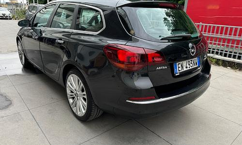 Opel Astra 1.7 Cdti ...