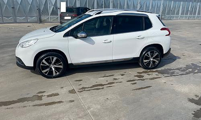 Peugeot 2008 1.6 E-H...