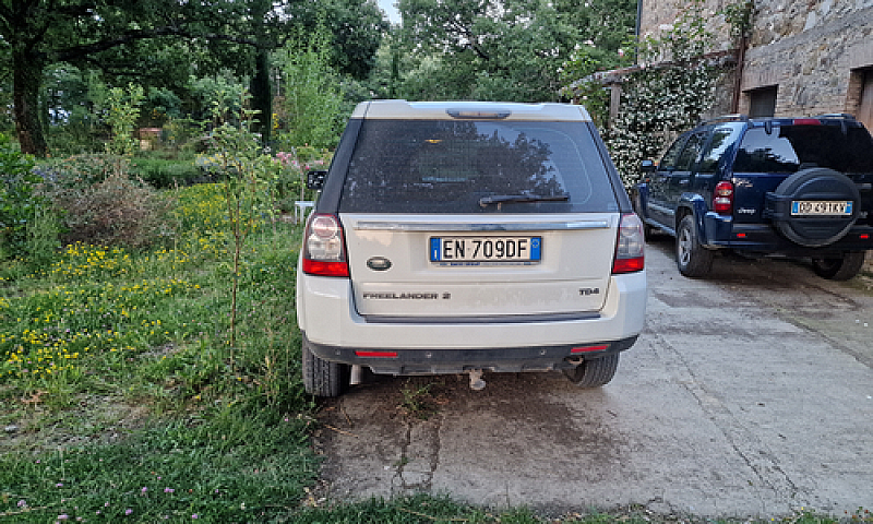 Land Rover Freelende...