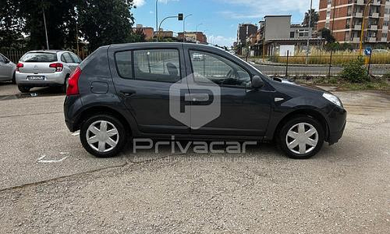 Dacia Sandero 1.2 16...