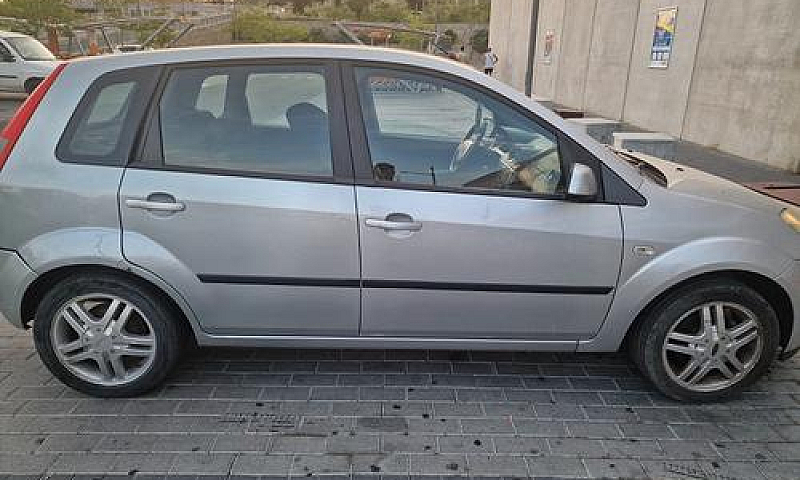 Ford Fiesta 5ª Serie...