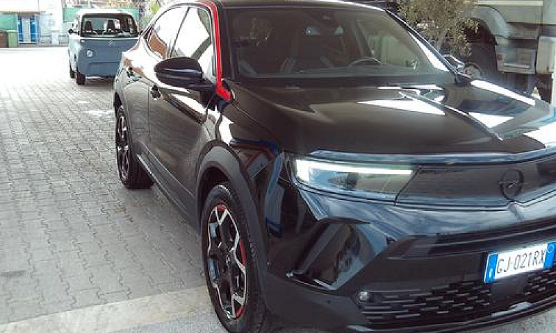Opel Mokka Monovolum...