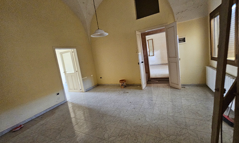 Primo Piano Abitabil...