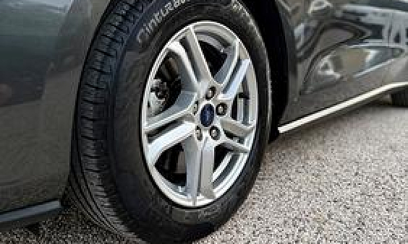 Ford Focus 1.5 Ecobl...