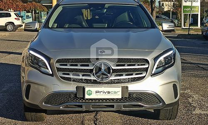 Mercedes Gla 200 Spo...