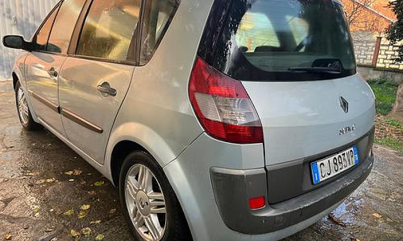 Renault Scénic 1.6 1...