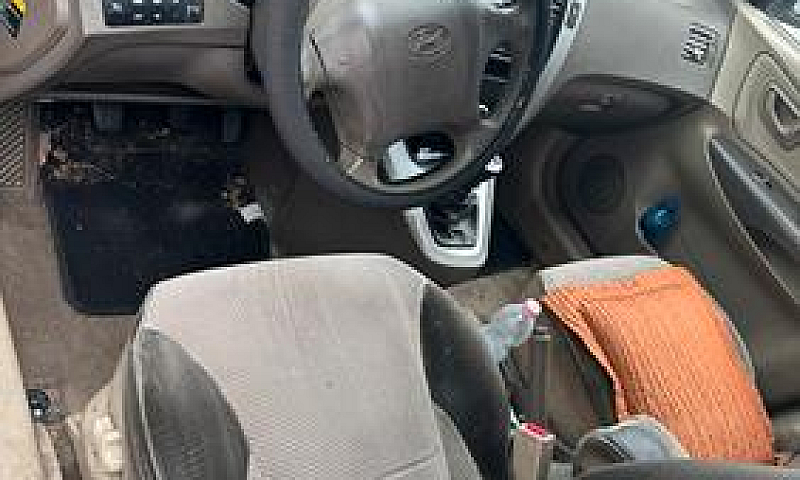 Hyundai Tucson...