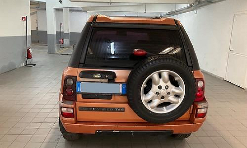 Land Rover Freelande...