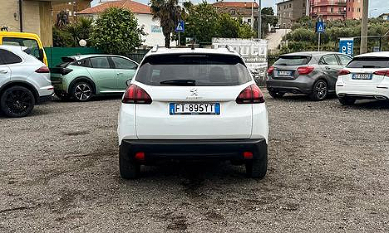 Peugeot 2008 Bluehdi...