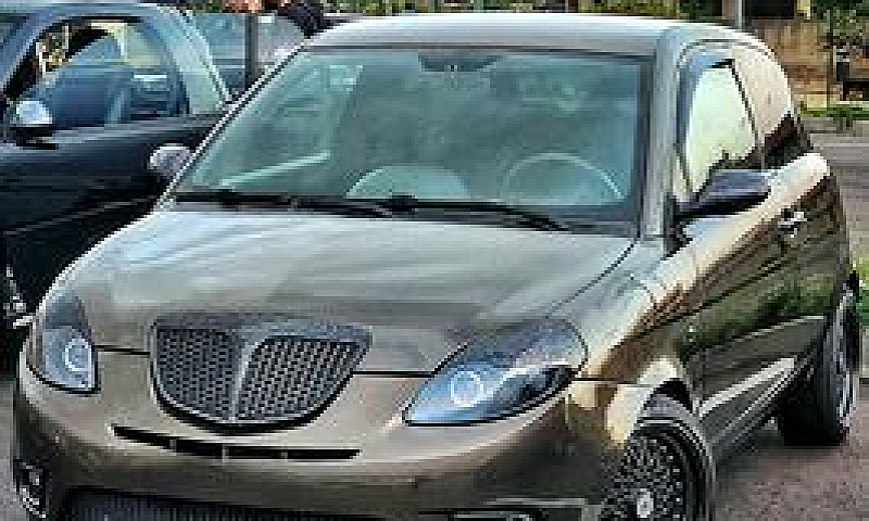 Auto Lancia Y 1.3 Mu...