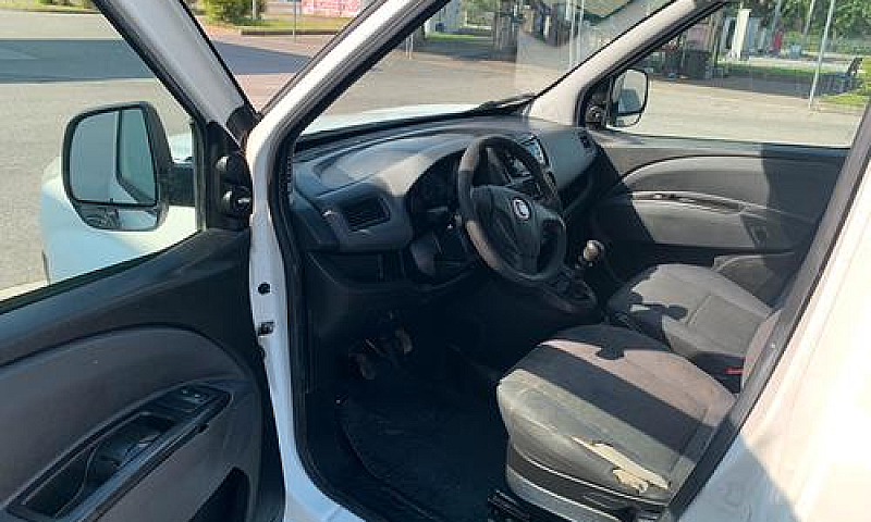 Fiat Doblo Maxi Meta...