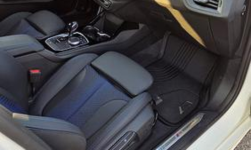 Bmw Serie 1 (F40) - ...