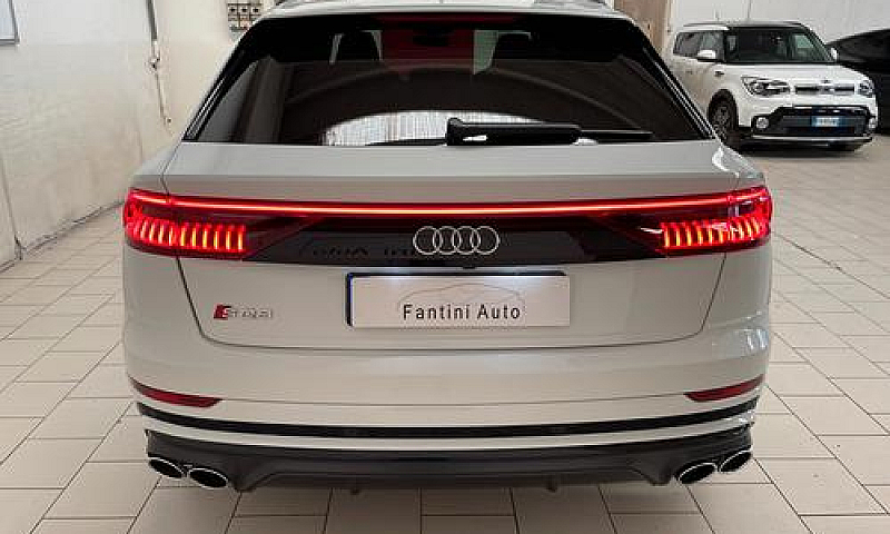 Audi Q8 Sq8 4.0 V8 T...