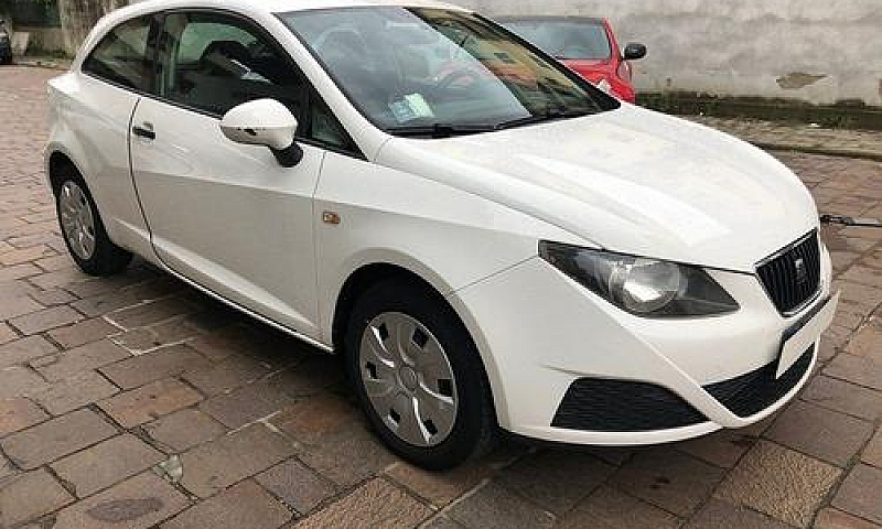 Seat Ibiza 1.2 70 Cv...