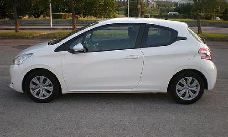 Peugeot 208 1.0, Bol...