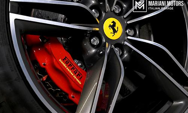 Ferrari Roma Autogra...