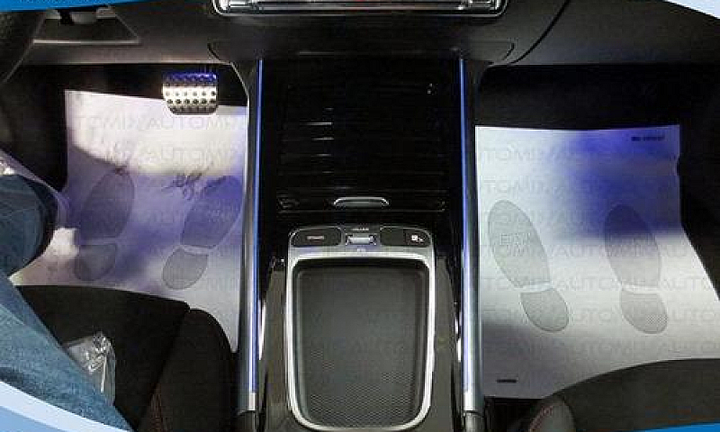 Mercedes-Benz Gla 20...