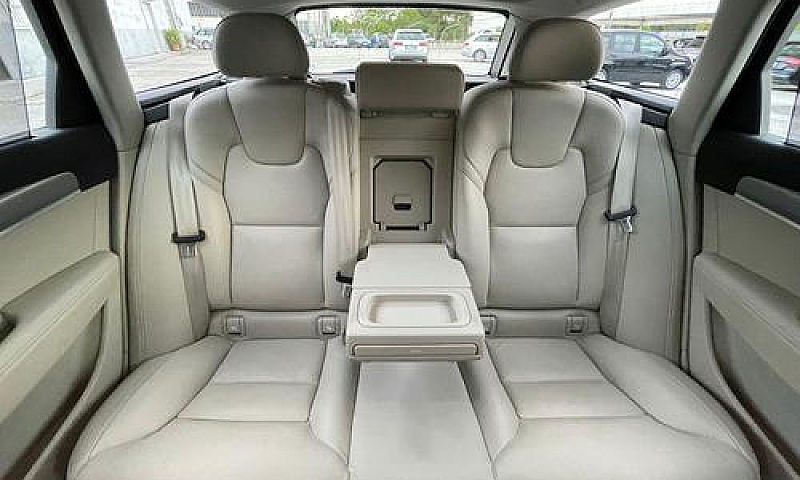 Volvo V90 (2016-->) ...